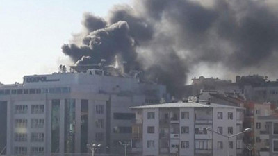 İzmir'de hastane yangını, hastalar tahliye edildi