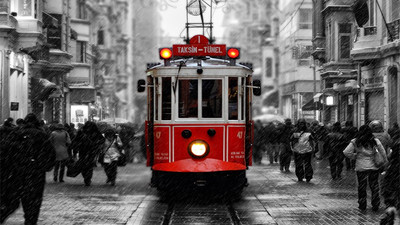 Beyoğlu’nun yorgun tramvayı 106 yaşında