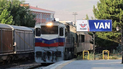 Türkiye İran'a tren seferlerini durdurdu