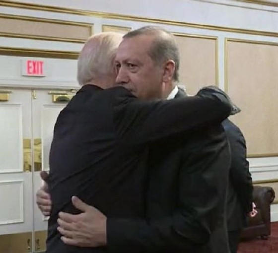 Bloomberg: Ukrayna'ya cephane yetiştiremeyen ABD, Türkiye'den patlayıcı satın almaya hazırlanıyor