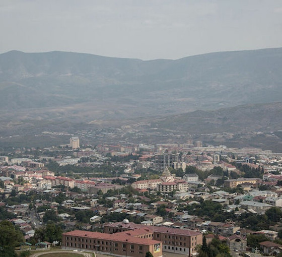 Ermenistan'ın başkentinde karakol basan silahlı kişiler yakalandı