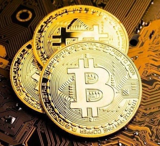 Nisandaki 'yarılanma' öncesi Bitcoin'den yeni atak: Hızla yükseliyor