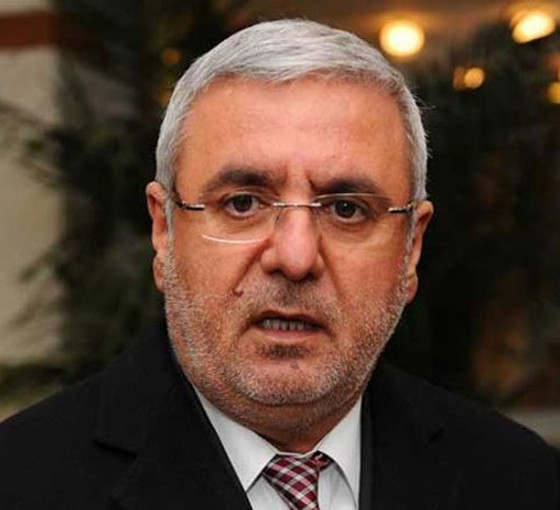 Mehmet Metiner'den kayyımlara Kürtçe uyarısı
