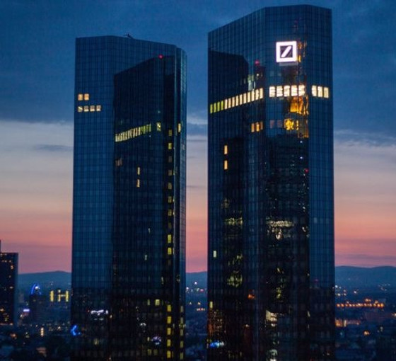 Deutsche Bank'tan Türkiye için yüzde 50 enflasyon tahmini