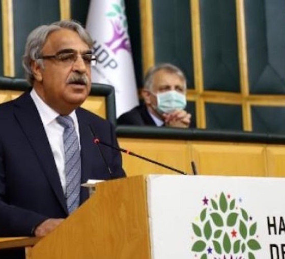 HDP'li Mithat Sancar: Operasyonun hedefi Kürtleri statüsüz bırakmak