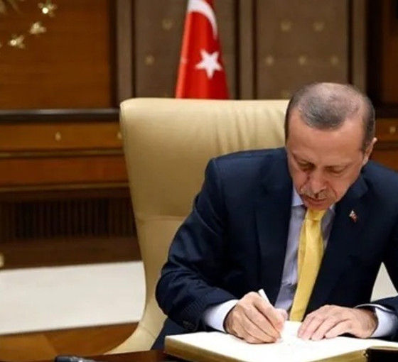 Erdoğan’ın imzasıyla yayımlandı: Beş bakanlığa yeni atamalar yapıldı, üç bakanlıkta üst düzey isimler görevden alındı