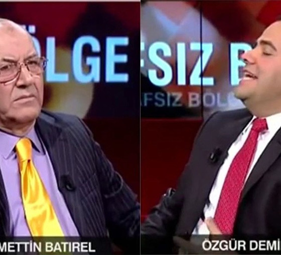 Özgür Demirtaş, Necmettin Batırel'in ırkçı paylaşımına isyan etti: Daron’un ayakkabısının bağcığı olamazsınız