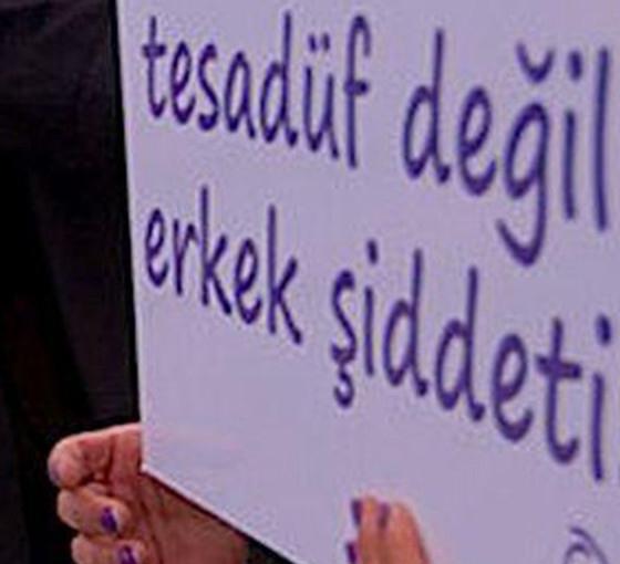 Van’da bir kadın kesici aletle yaralandı