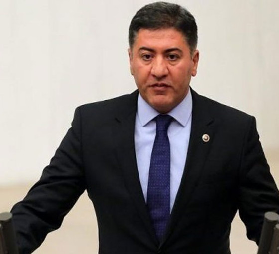CHP'de yeni grup başkanvekili Murat Emir oldu