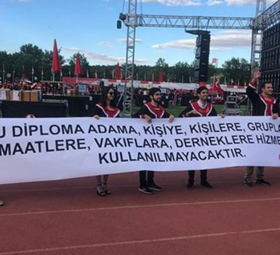 ODTÜ'lülerden mezuniyet töreninin yine iptal edilmesine tepki
