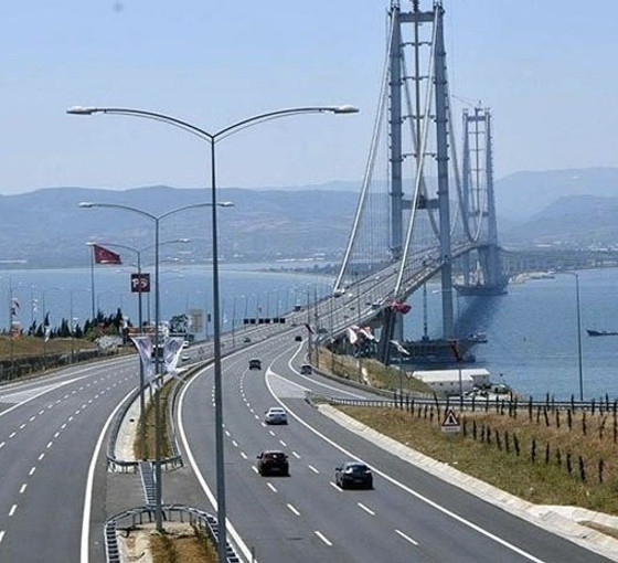 Osmangazi Köprüsü'nde geçiş başına 1112 TL devlet kasasından çıkıyor