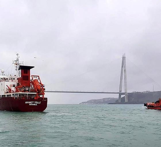 İstanbul Boğazı'ndaki gemi arızası giderildi: Trafik açıldı
