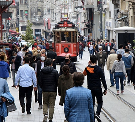 'Covid-19, griple birlikte riskli grup için sıkıntı yaratabilir'