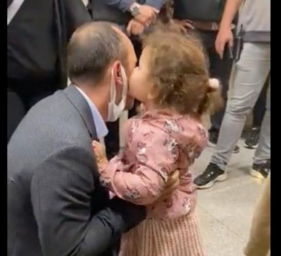 Kızı Vera'dan Tayfun Kahraman'a mektup: Benimle çizgi film izler misin?