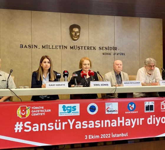 Basın örgütlerinden "sosyal medya yasası geri çekilsin" çağrısı