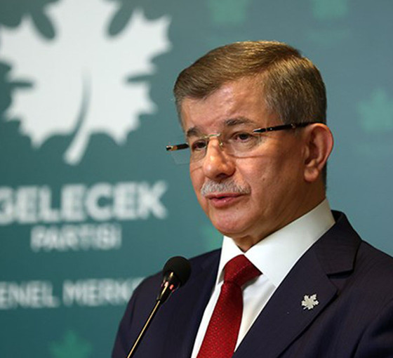 Davutoğlu: Başbakanlık dönemimde benim de kullandığım uçakla satıldıktan sonra uyuşturucu taşındı