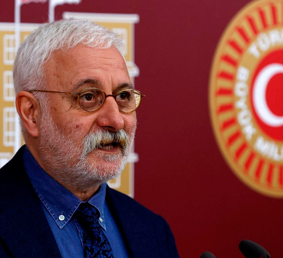 HDP'den başörtüsü teklifi açıklaması: 'Yasal ve anayasal değişikliğe biz varız'