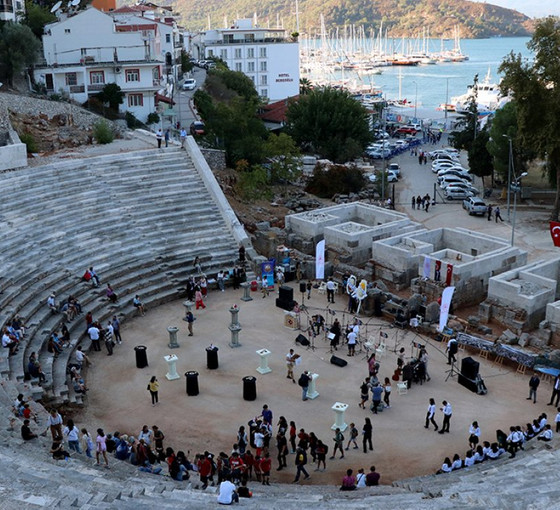 Fethiye'deki Telmessos Antik Tiyatrosu hizmete(!) açıldı
