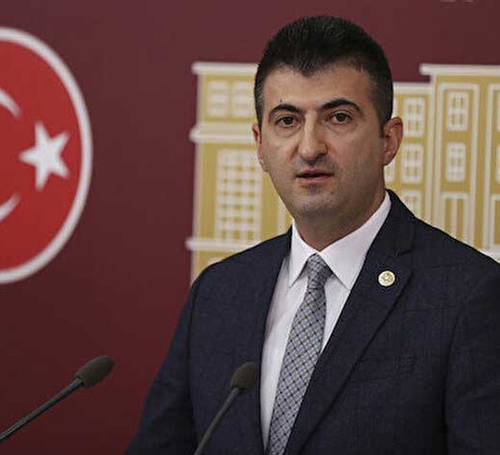 Mehmet Ali Çelebi AKP'ye geçti: Atatürk'ün askeri olarak AK Parti'de devam edeceğim