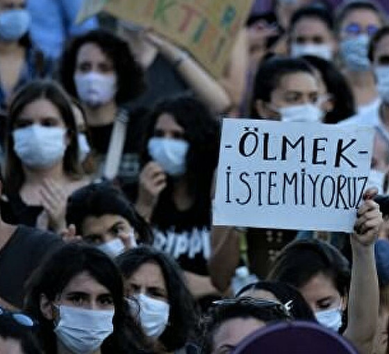 Şüpheli ölüm: Yol kenarında elleri bağlı kadın cesedi bulundu