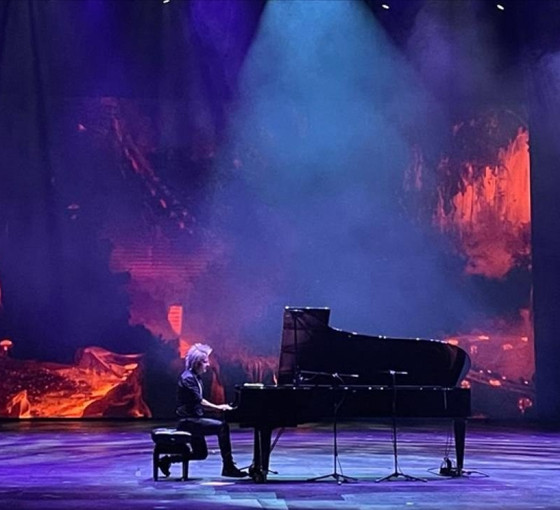 Macar piyanist Havasi, AKM'de konser verdi