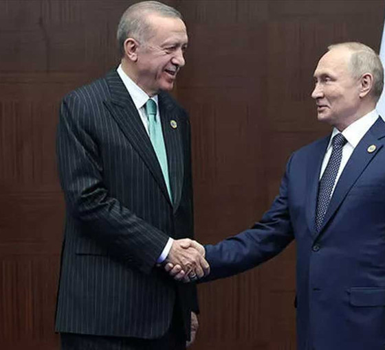 Putin: Türkiye'yi en büyük gaz merkezi haline getirme hedefini belirledik