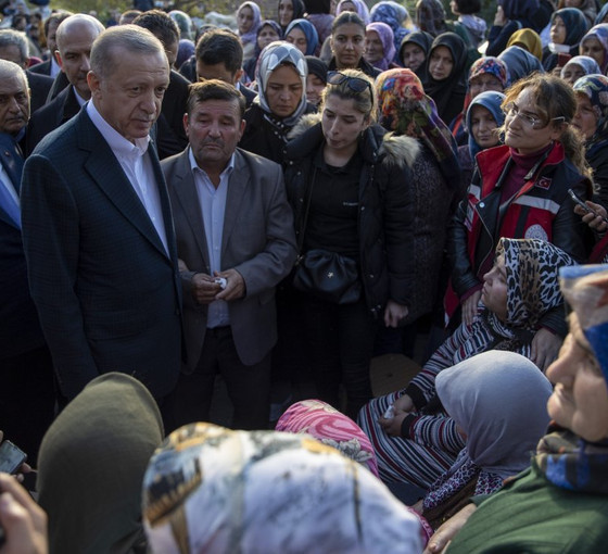 Erdoğan, maden işçisinin cenazesinde konuştu: 24 saati bulmadan neticeye varmış olmamız bizleri rahatlattı