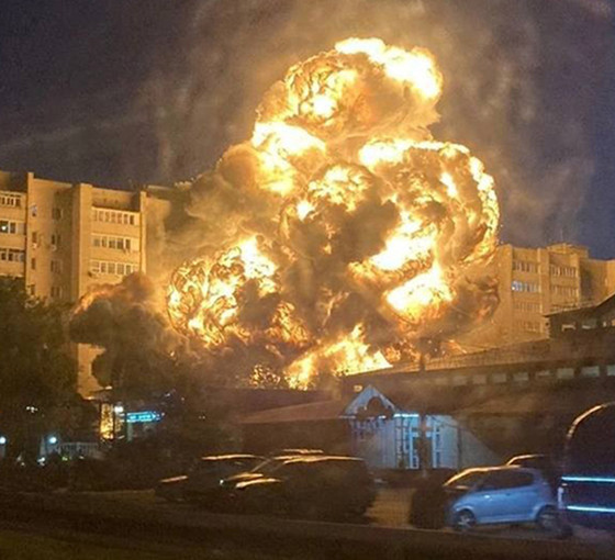 Rusya'da yerleşim bölgesine savaş uçağı düştü: 13 ölü 19 yaralı