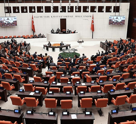Siyasi partilerin alacağı hazine yardımı belli oldu