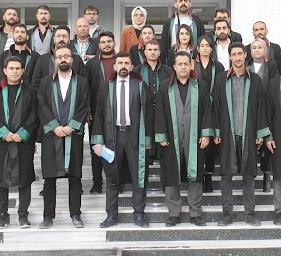 Ağrı'da dava sonrası bir avukat üst üste iki kez darbedildi