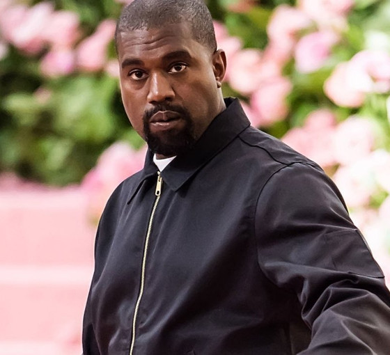 Nefret söyleminin bedeli: Balenciaga Kanye West'le iş birliğini bitirdi