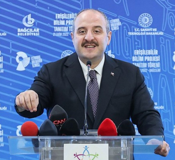 Varank'tan İmamoğlu'na: Sadece laf salatalığı yapıyor