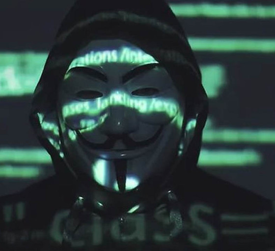 Anonymous İran'da 19 bakanlığın sitesini hackledi