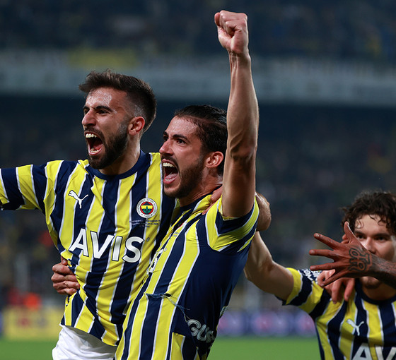 Fenerbahçe’ye Başakşehir de dayanamadı…