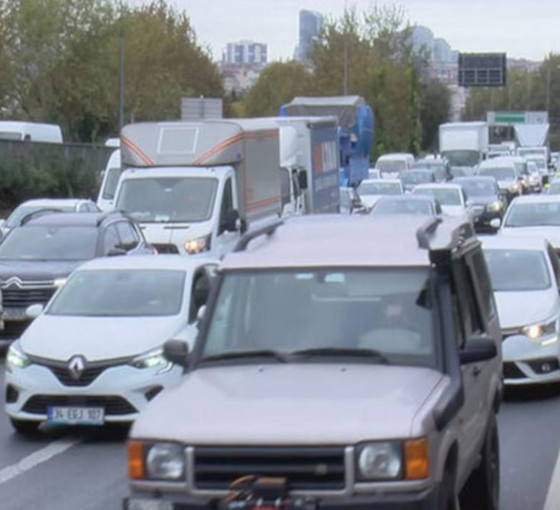 İstanbul'da trafik 1 yılda yüzde 30 artış: Hava artık daha kirli