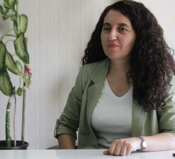 Güler misin, ağlar mısın?