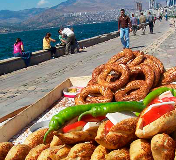 İzmir'de gevrek ve boyoza zam