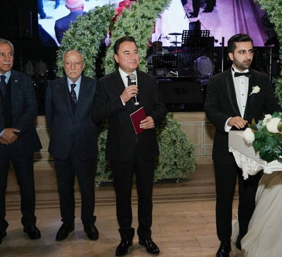 AKP'de gidenler ve kalanlar nikâhta buluştu: Ali Babacan ile Mehmet Şimşek tanıklık yaptı
