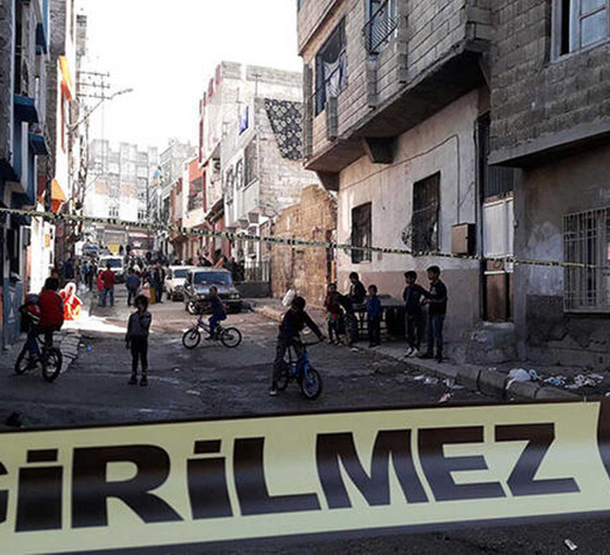 Bireysel silahlanmanın sonucu: Antep’te iki aile kavga etti, sokakta oynayan üç çocuk vuruldu