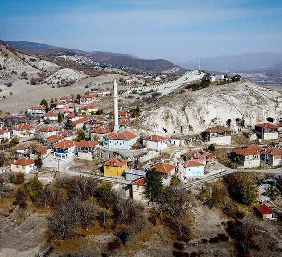 Bizans dönemi Mahkemeağacin kaya yerleşimi restore edilecek
