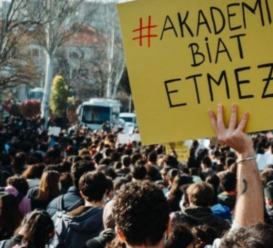 CHP'li Özdemir: Boğaziçi ciddi bir 'çökertme' sürecinden geçiyor