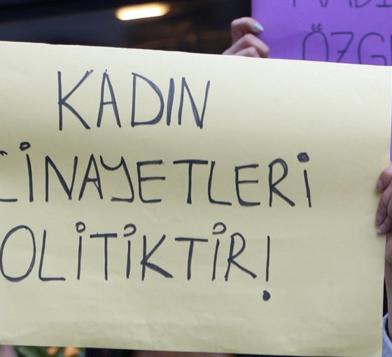 Samsun'da bir kadın oğlu tarafından öldürüldü