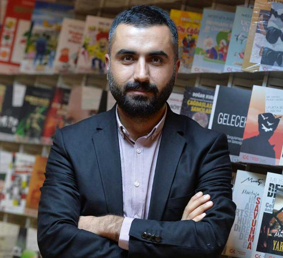 Gazeteci Alican Uludağ’ın davası ertelendi