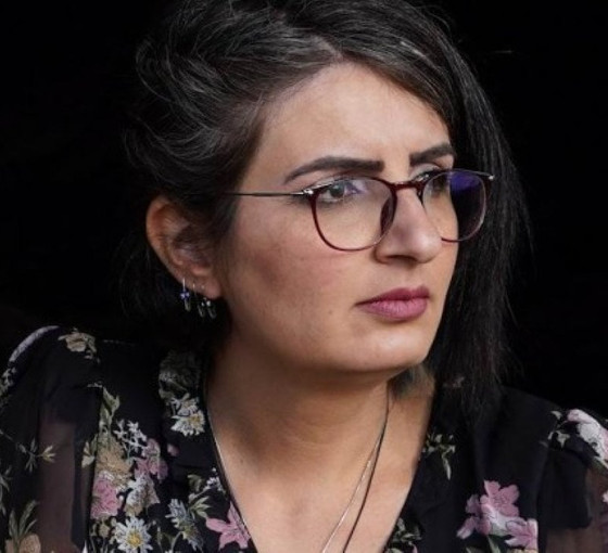 Sanatçı Derya Cengiz vokallik yaptığı eski şarkı için özür diledi