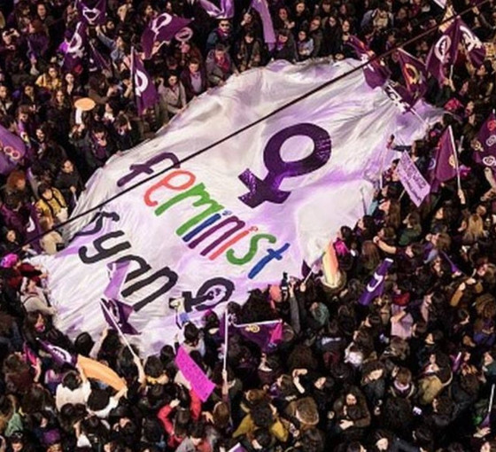 Beyoğlu Kaymakamlığı, Taksim'deki kadın buluşmasını yasakladı