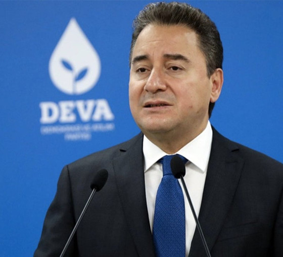 Babacan: KYK kredileri ve bursları artırılmadı, aylık 147 dolardan 67 dolara düşürüldü