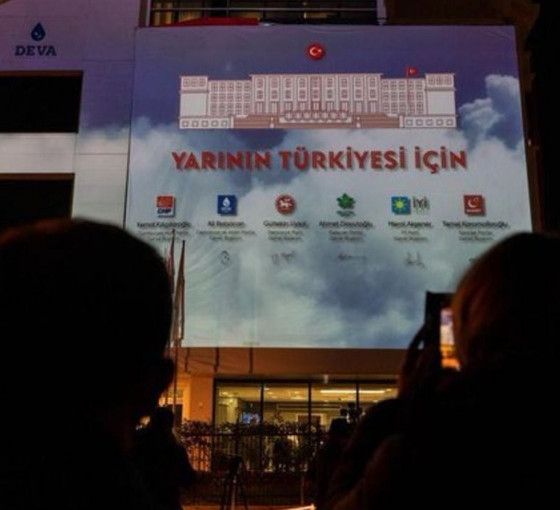 Altılı masadan toplantı öncesi video geldi