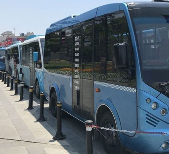 Pusetli kadını minibüse almayan şöfor ceza aldı