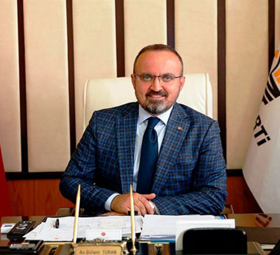 AKP'li Turan: Kendimizi revize edersek tarihin en büyük oyunu alacağız