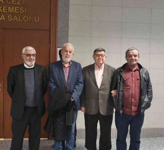 Zaman gazetesi yazarlarının davasında karar: 2 yıl 6 ay hapis